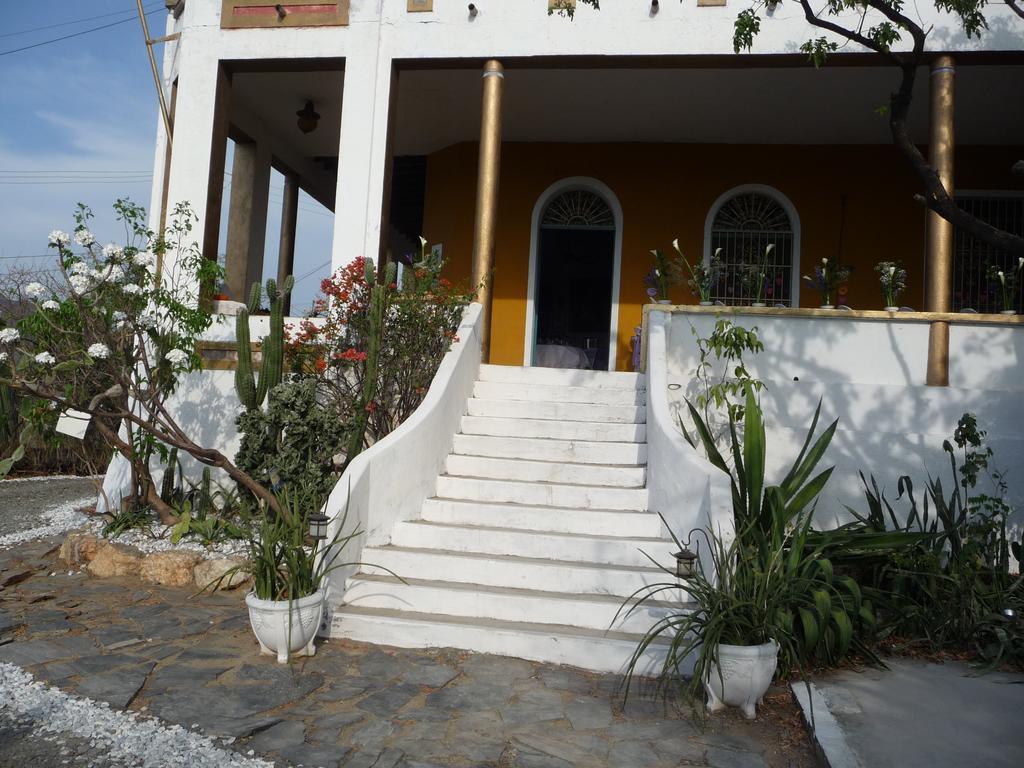Jardin Etnobotanico Villa Ludovica Санта-Марта Экстерьер фото